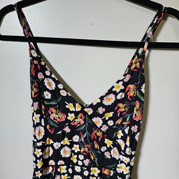 NWT STRUT & BOLT FLORAL BUSTIER STYLE TIERED MAXI DRESS SIZE M - Picture 5 of 16
